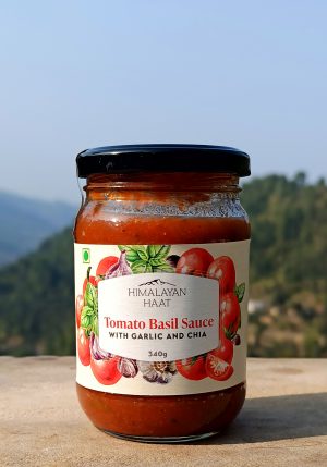 Tomato Basil Sauce With Garlic And Chai